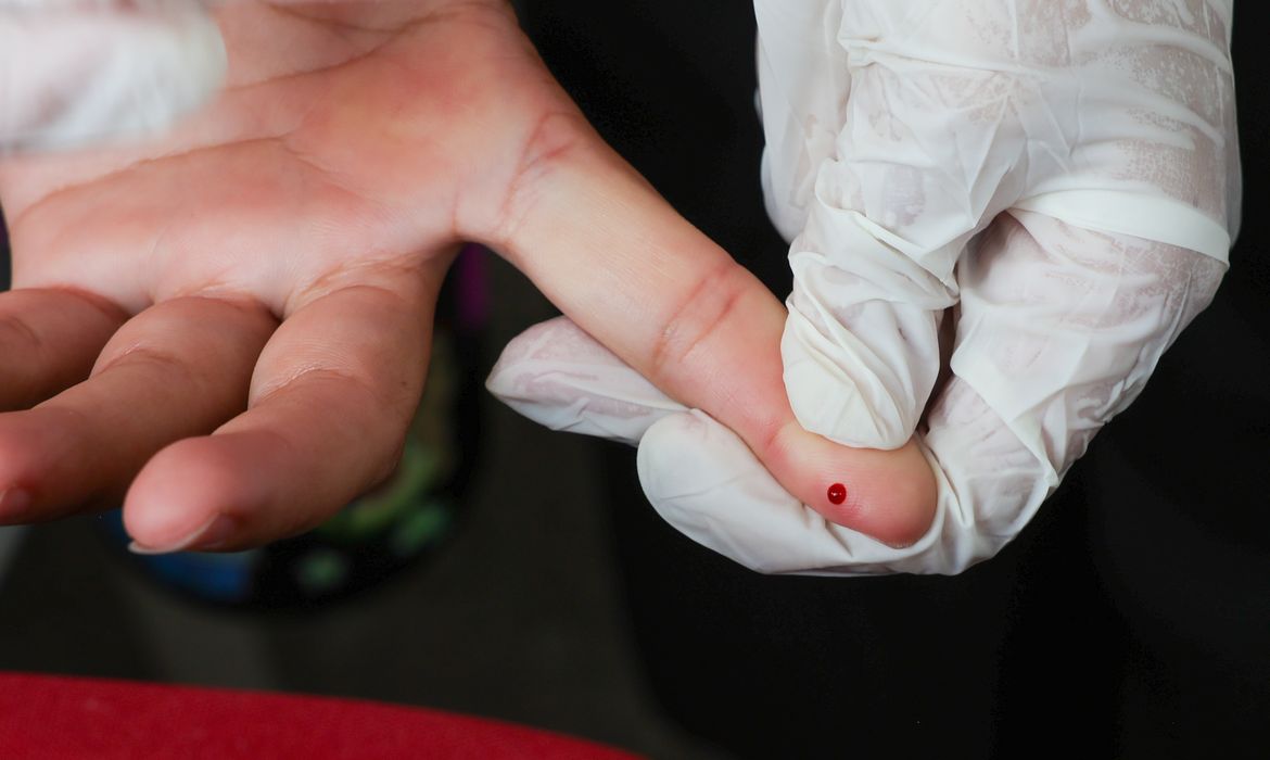 Brasil atinge meta de redução da transmissão vertical de hepatite B