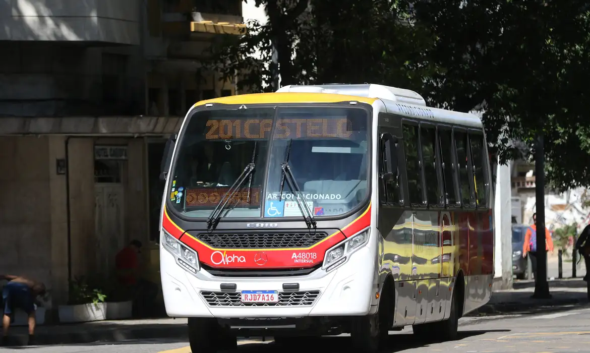 Quinta reunião entre rodoviários e patrões termina sem acordo no Rio