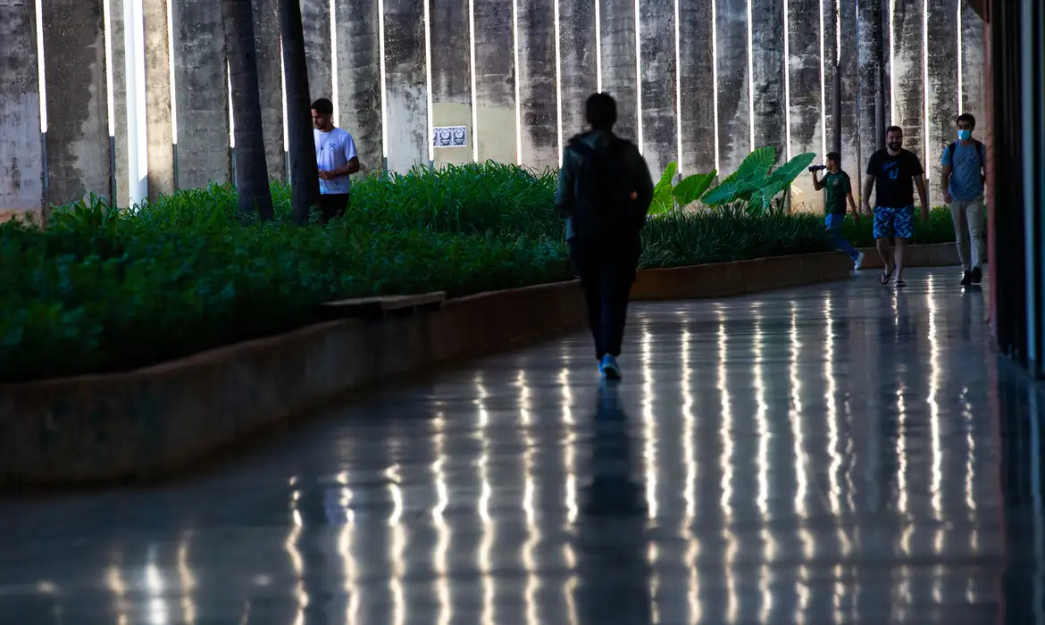 Universidades tem até sábado para pedir implantação de Cuidoteca 1 Universidades tem até sábado para pedir implantação de Cuidoteca