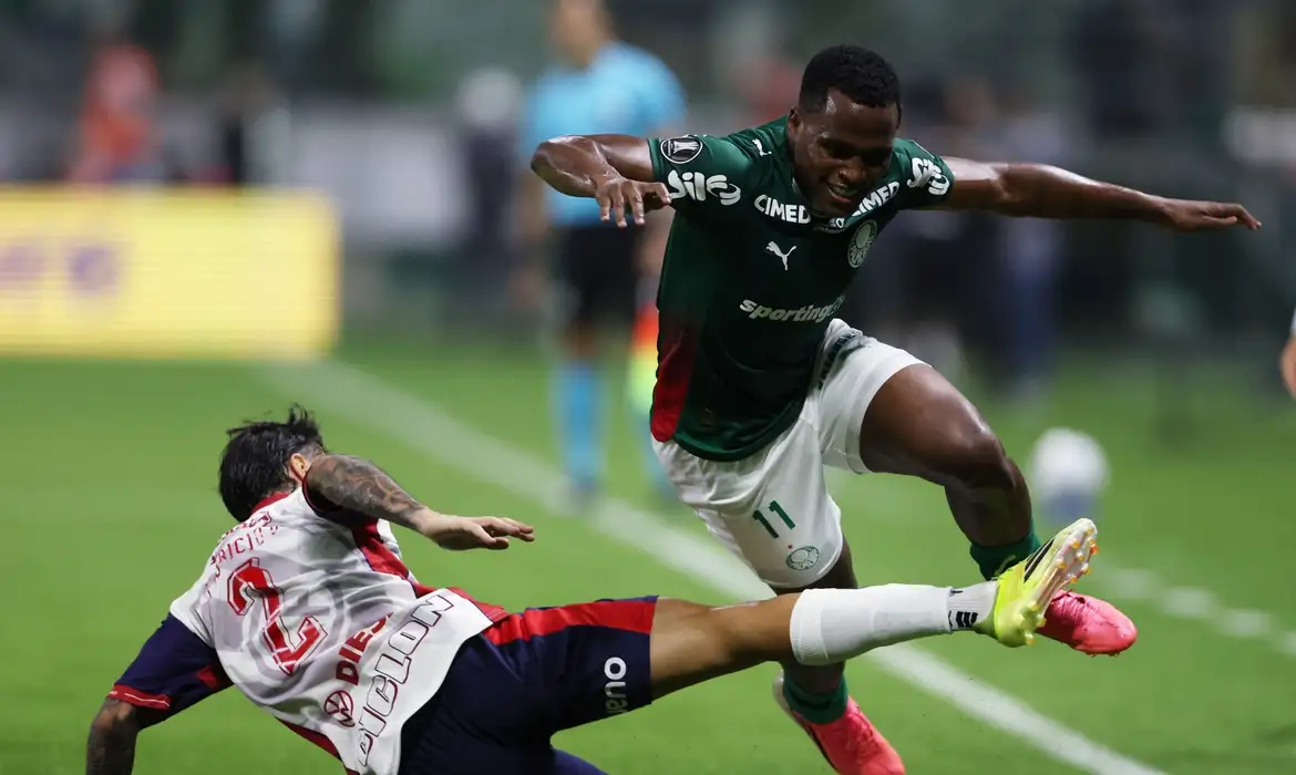 Libertadores: Palmeiras cede empate no fim e tropeça no Cerro Porteño