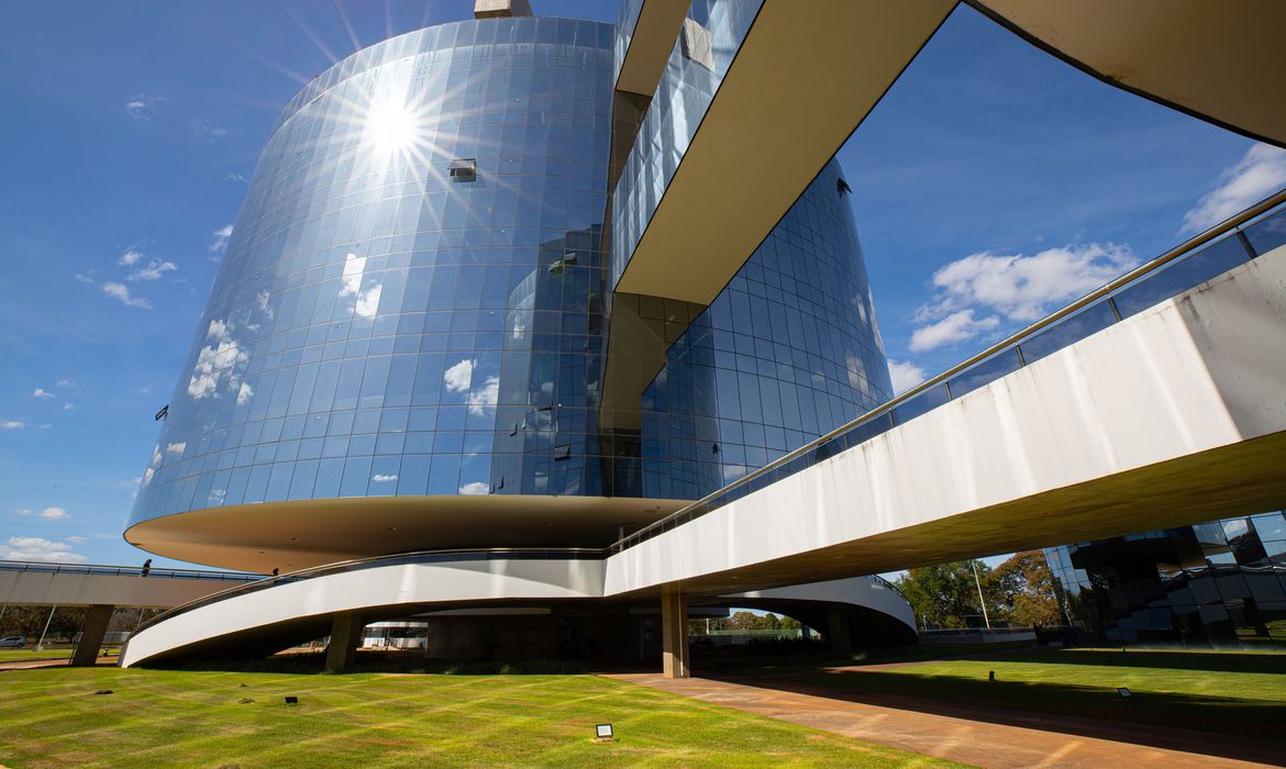 PGR é contra recurso de Bolsonaro para voltar a receber visitas
