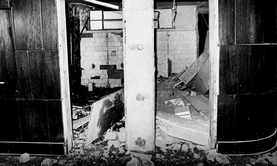 Publicação lembra 50 anos do atentado à sede da ABI na ditadura 1 Publicação lembra 50 anos do atentado à sede da ABI na ditadura