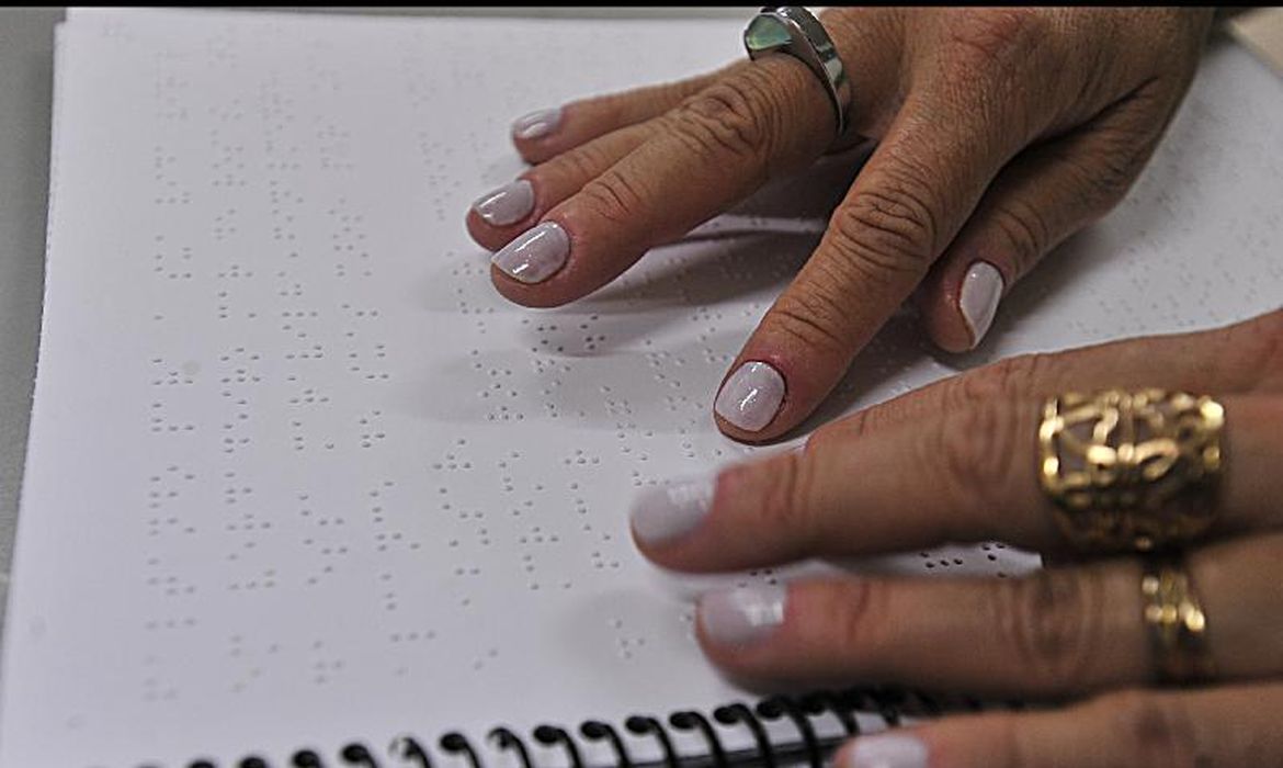 Cuidado multiprofissional e IA são caminhos para reabilitação visual 1 Cuidado multiprofissional e IA são caminhos para reabilitação visual