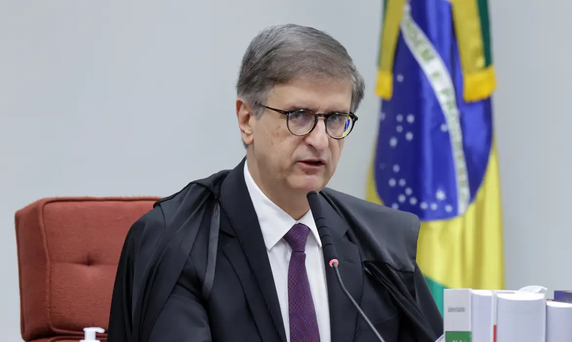 PGR repete pedido por acesso integral a dados de Vorcaro