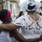 Ataques a símbolos religiosos reacendem debate sobre intolerância